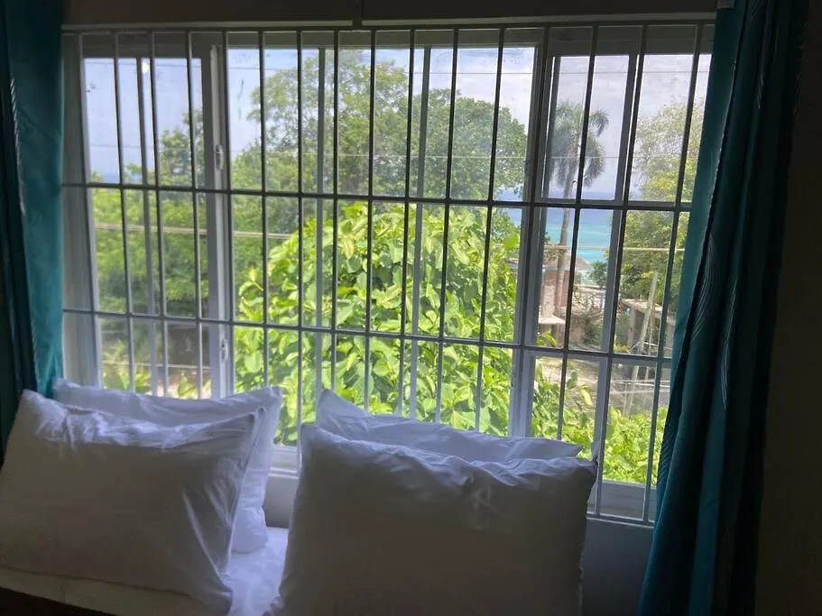 Διαμέρισμα 2 Bdr Apt #1 At Ramparts Near Sangster Airport Μοντέγκο Μπέυ