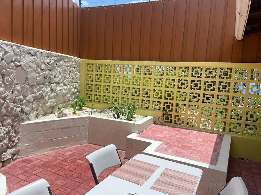 Διαμέρισμα 2 Bdr Apt #1 At Ramparts Near Sangster Airport Μοντέγκο Μπέυ Τζαμάικα