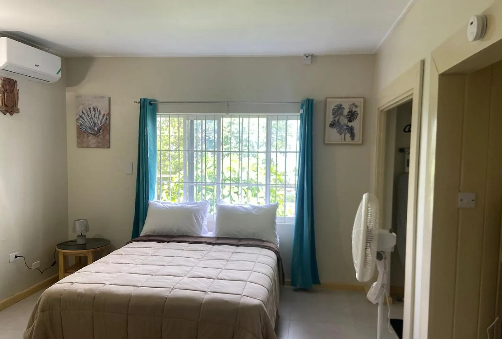 2 Bdr Apt #1 At Ramparts Near Sangster Airport Montego Bay