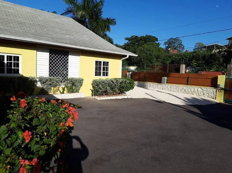 2 Bdr Apt #1 At Ramparts Near Sangster Airport Montego Bay